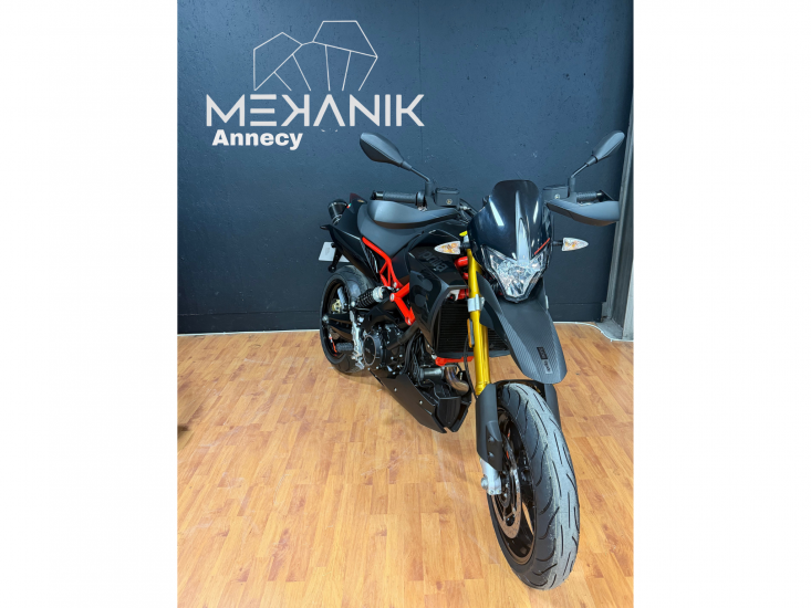 Aprilia Dorsoduro 900 - ANNECY