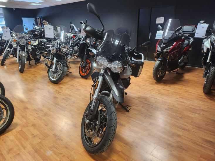 MOTO GUZZI V85 TT TRAVEL - ANNECY