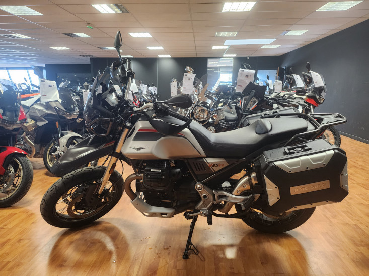 MOTO GUZZI V85 TT TRAVEL - ANNECY