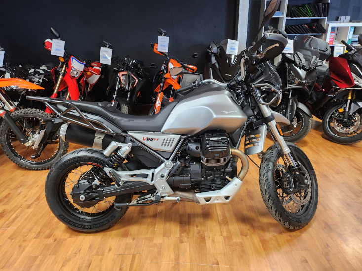 MOTO GUZZI V85 TT - ANNECY MOTO GUZZI V85 TT - ANNECY