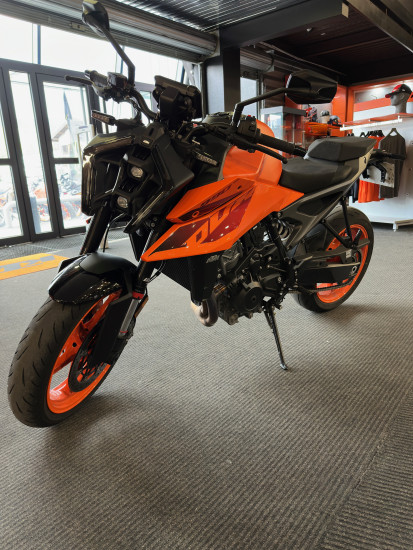 KTM 990 DUKE - ANNECY