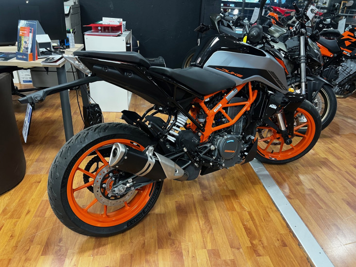 KTM 390 DUKE - ANNECY