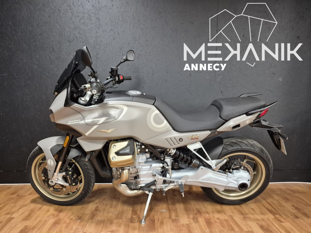 HONDA CB1000R L'USINE MOTOS  ETUPES 