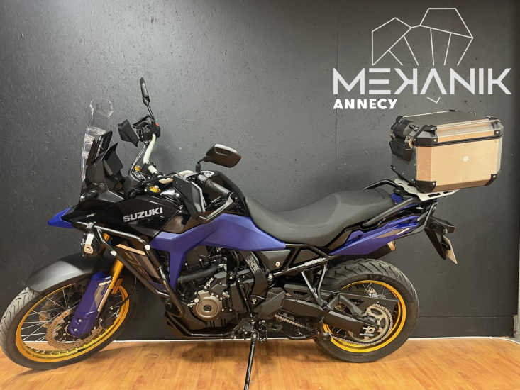 SUZUKI 800 DE - ANNECY