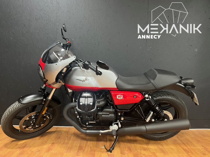 MOTO GUZZI V7 STONE CORSA - ANNECY