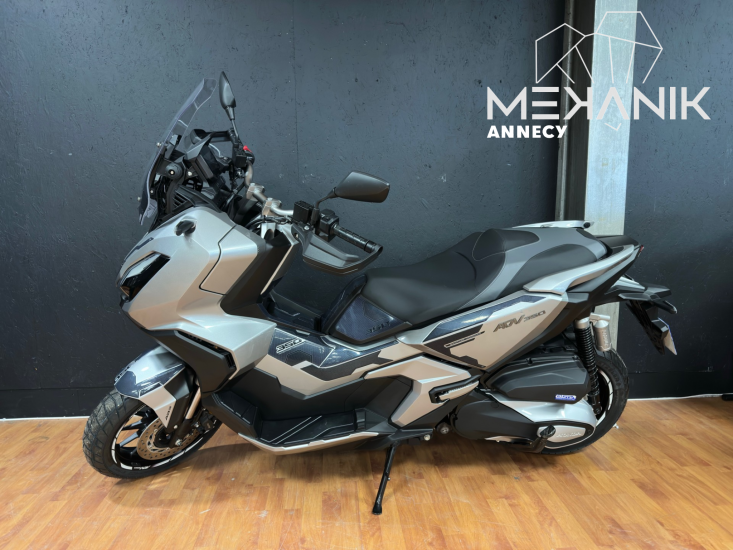 HONDA ADV 350 - ANNECY