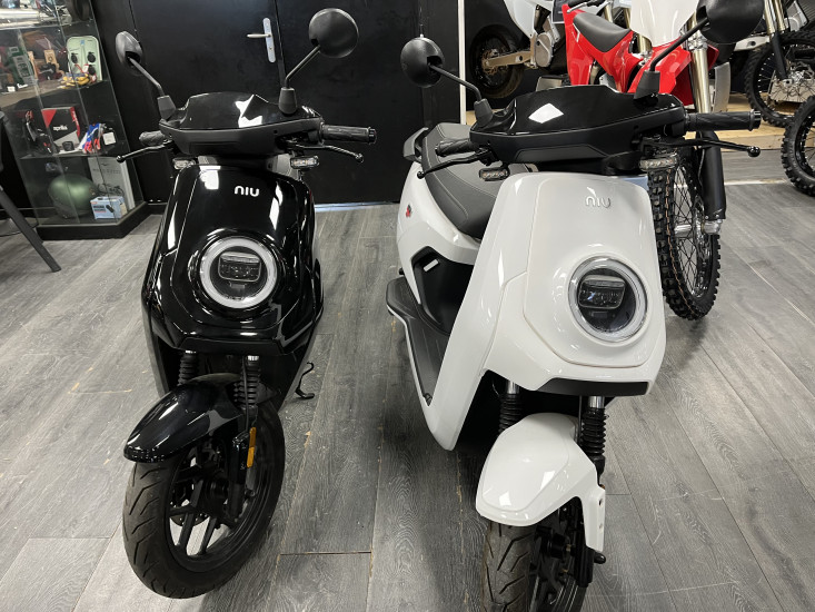 niu  MQI GT - ANNECY