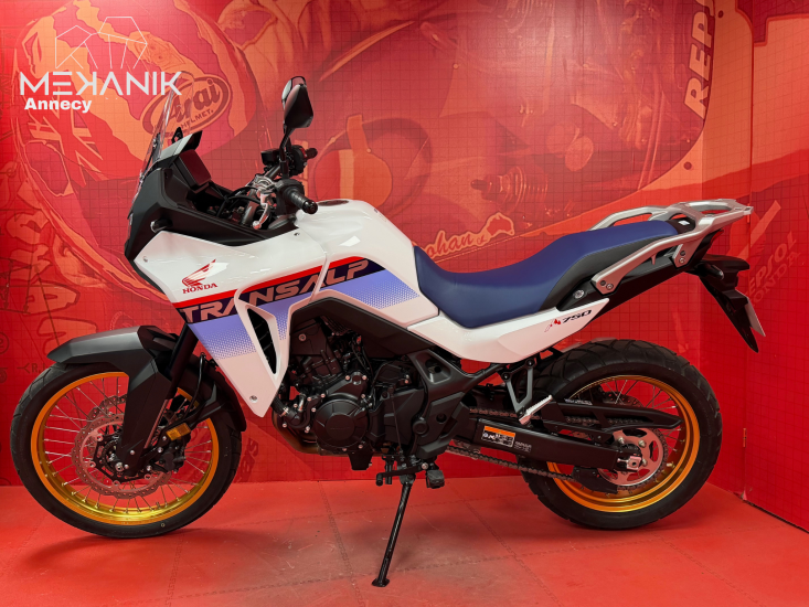 Honda Transalp 750 - ANNECY