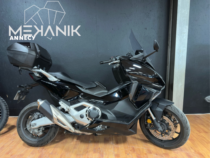 HONDA FORZA 750 - ANNECY